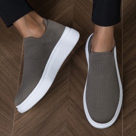 Men's Breathable Lightweight Slip-On Casual Shoes For Traveling Jogging, Spring And Summer